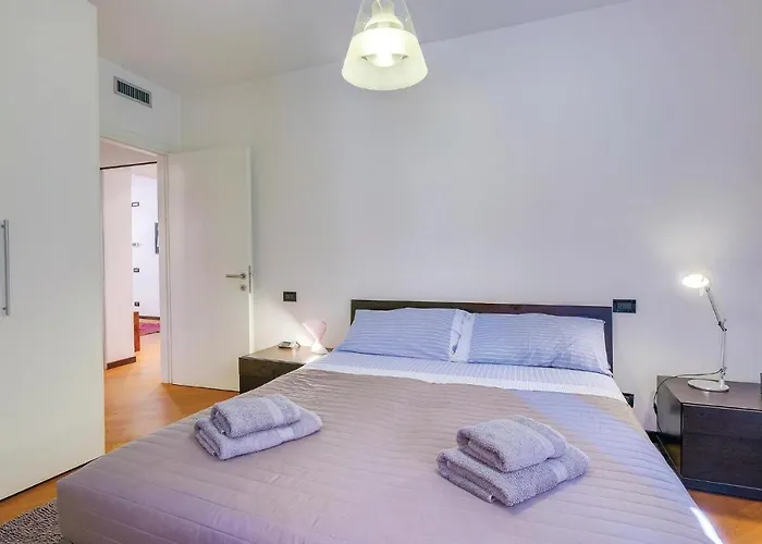 Stunning In -ve- * 威尼斯