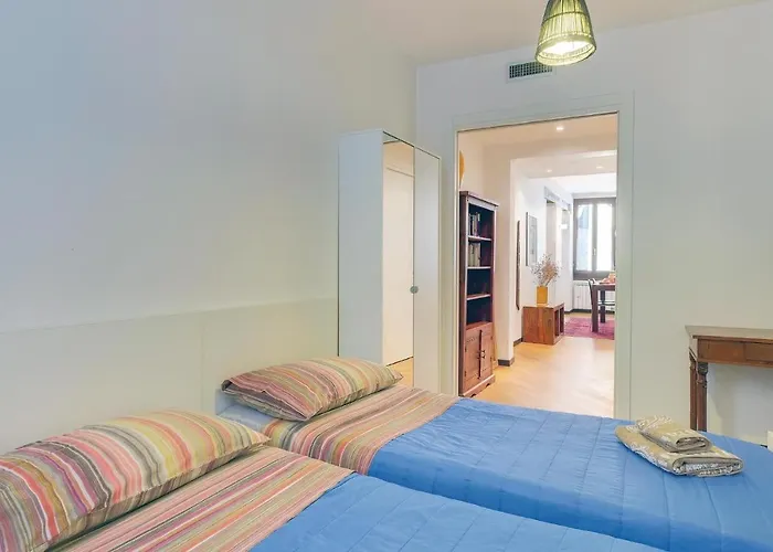 Stunning In -ve- * 威尼斯